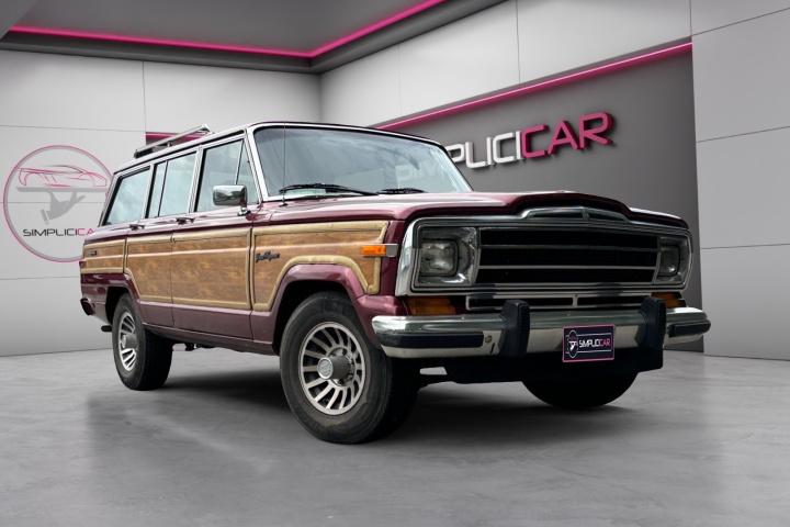 JEEP GRAND WAGONEER