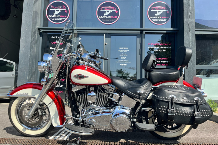 HARLEY-DAVIDSON  SOFTAIL HERITAGE 