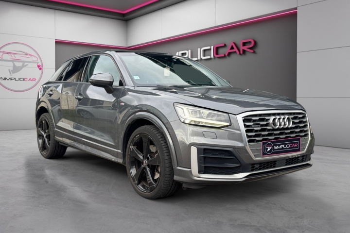 AUDI Q2